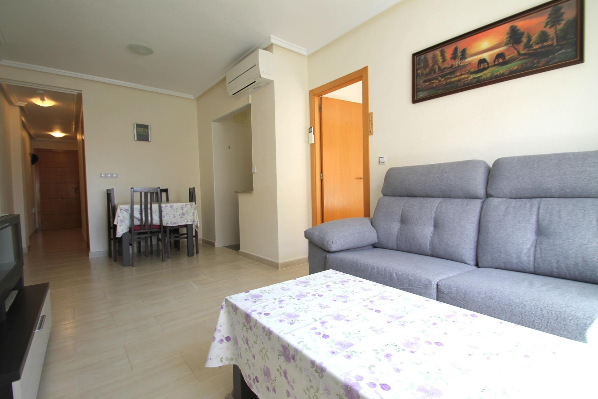 Resale - Apartment -
Torrevieja - El Molino