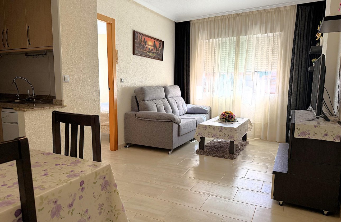 Resale - Apartment -
Torrevieja - El Molino