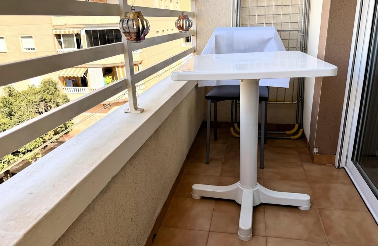 Resale - Apartment -
Torrevieja - El Molino