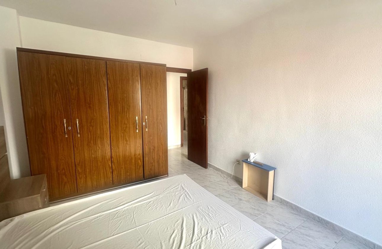 Resale - Apartment -
Torrevieja - Estacion De Autobuses