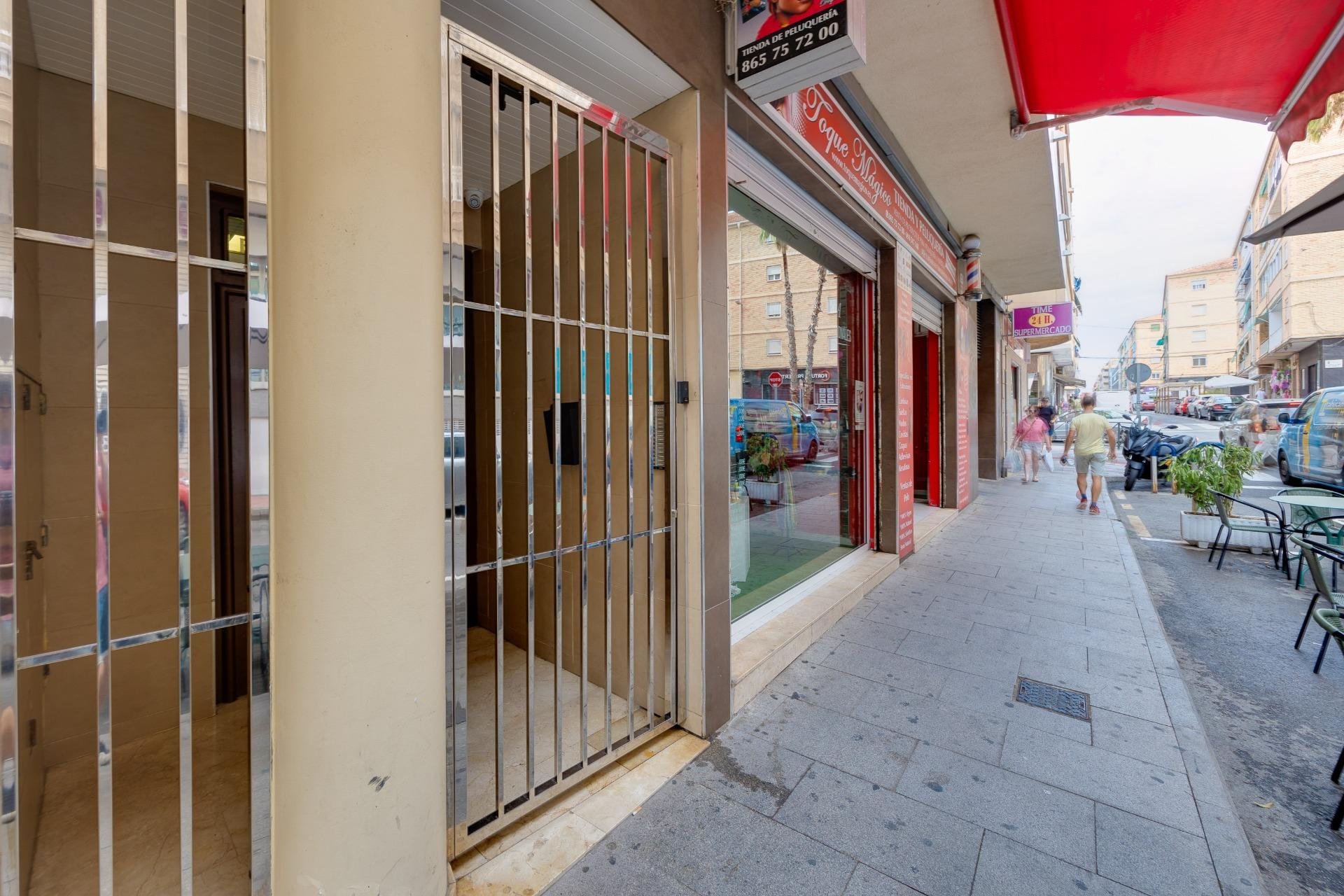 Resale - Apartment -
Torrevieja - Estacion De Autobuses