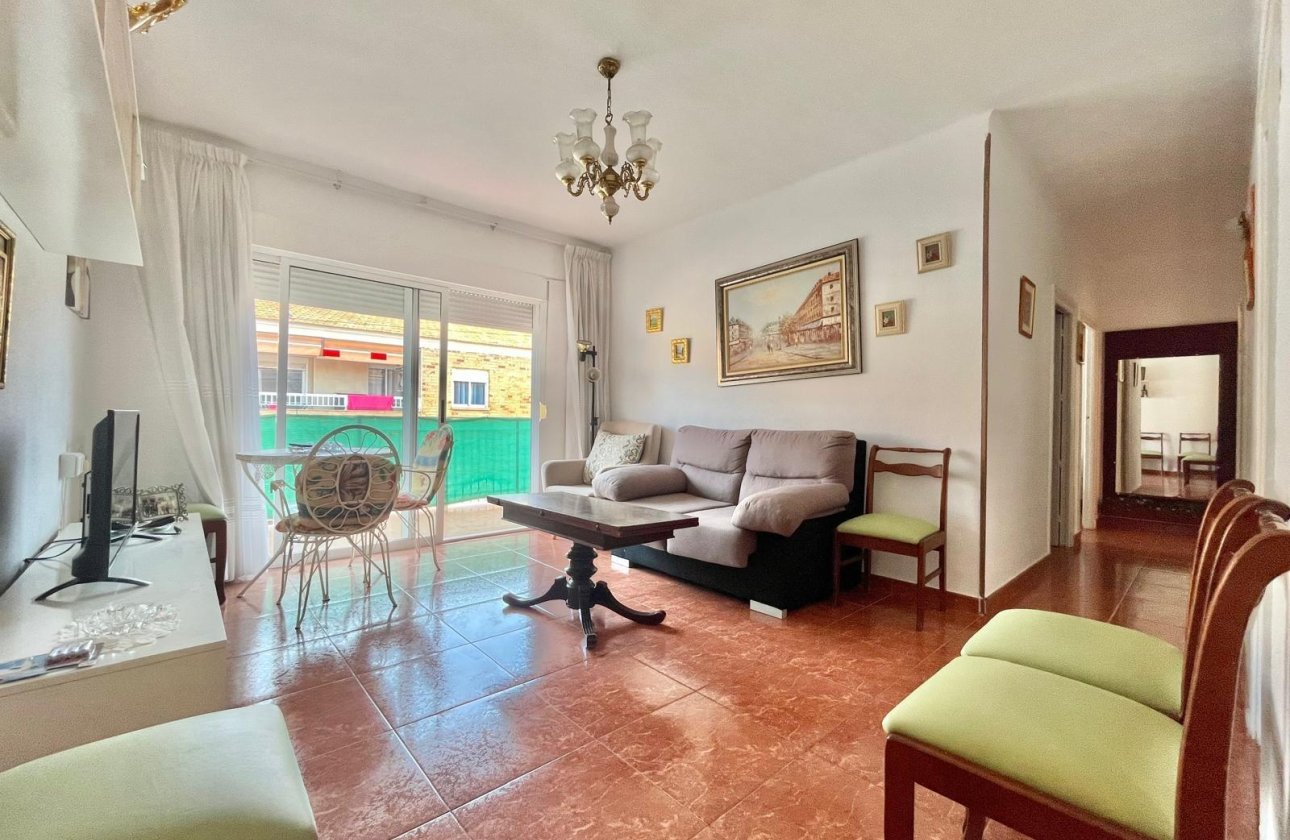 Resale - Apartment -
Torrevieja - Estacion De Autobuses