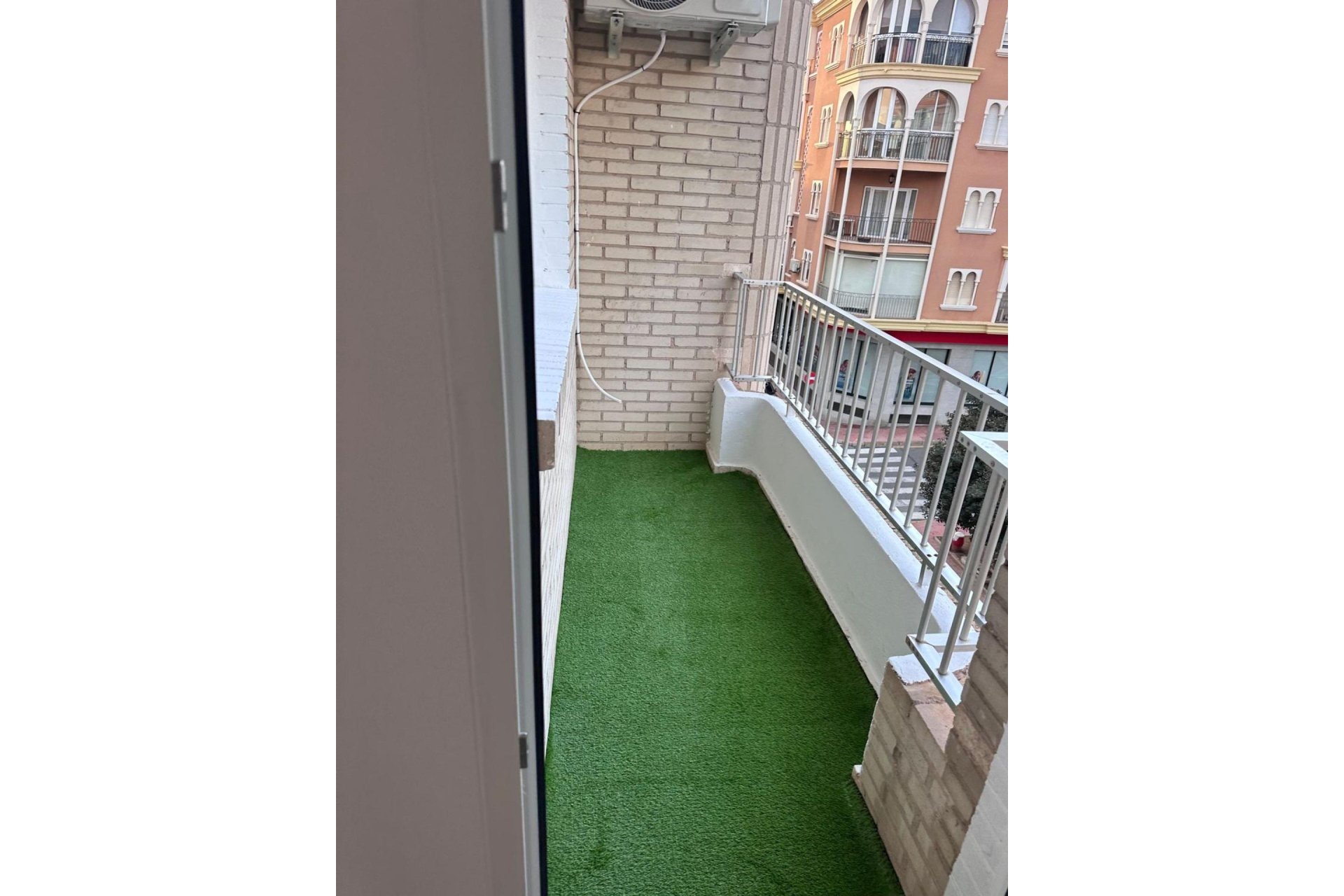 Resale - Apartment -
Torrevieja - Estacion De Autobuses