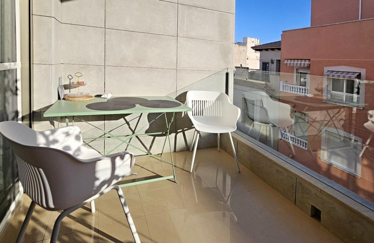 Resale - Apartment -
Torrevieja - Estacion De Autobuses