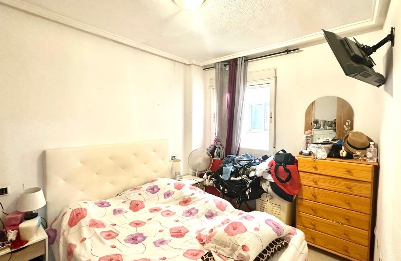 Resale - Apartment -
Torrevieja - Estacion De Autobuses