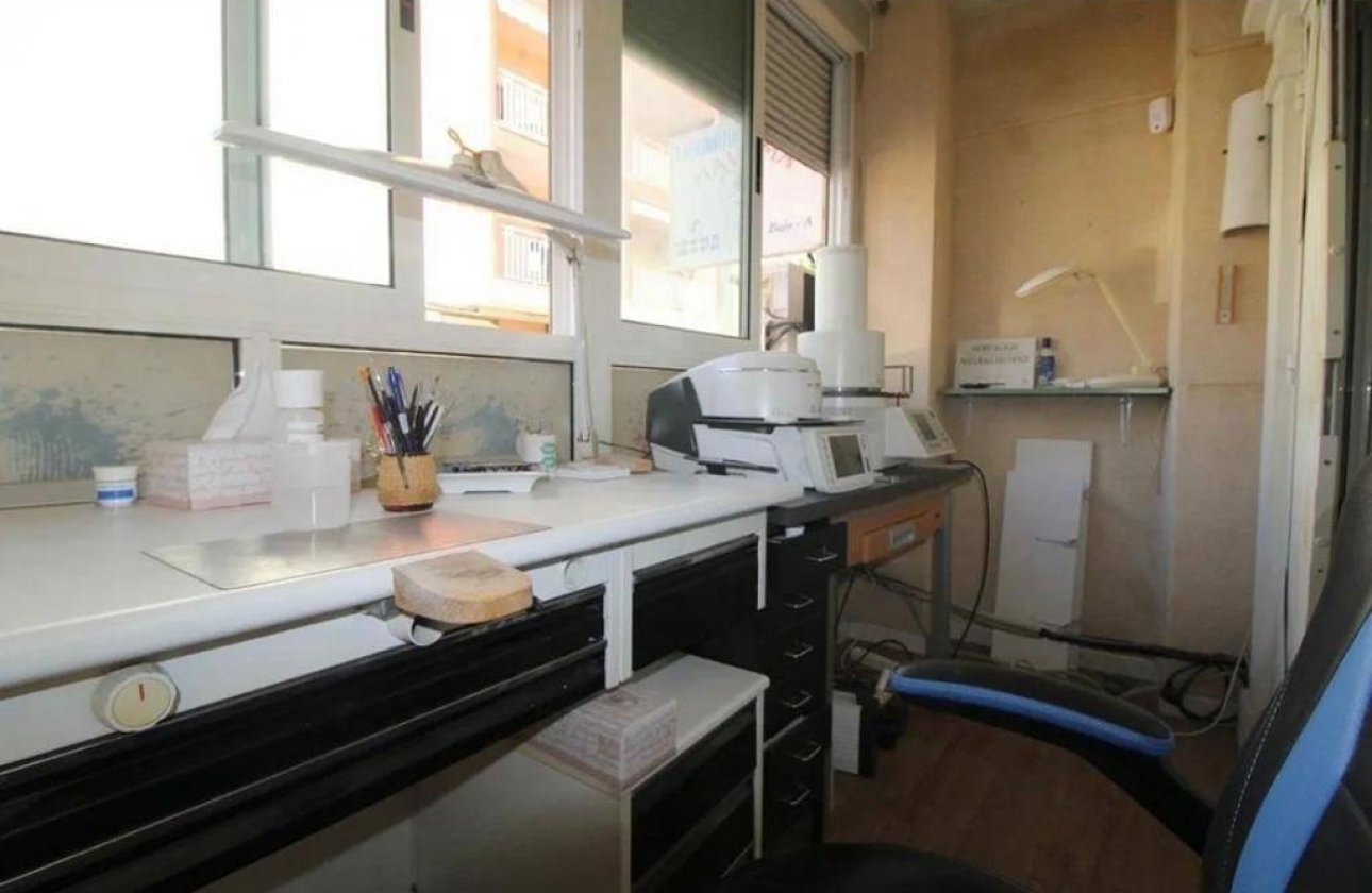 Resale - Apartment -
Torrevieja - Estacion De Autobuses