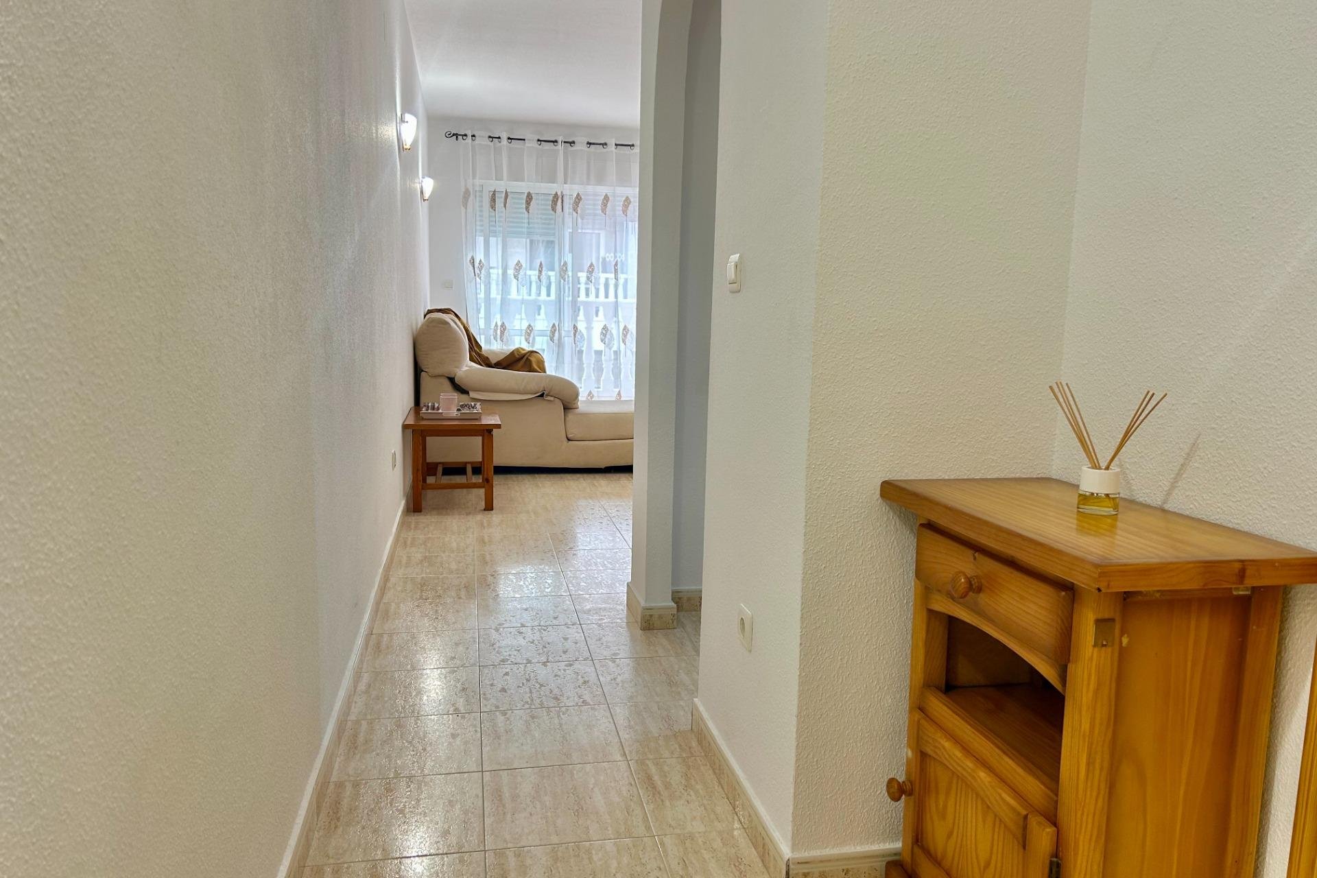 Resale - Apartment -
Torrevieja - Estacion De Autobuses