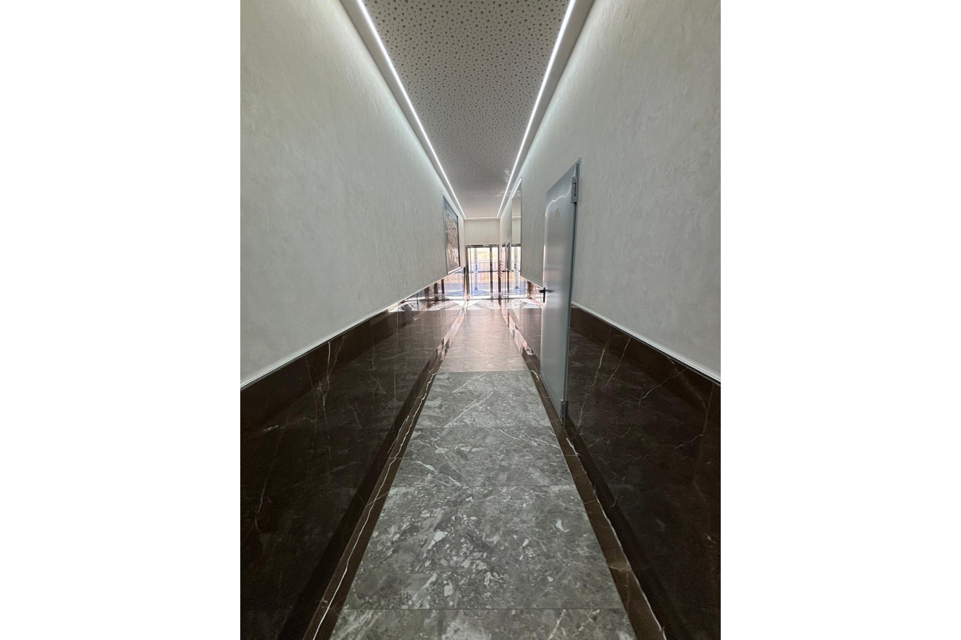 Resale - Apartment -
Torrevieja - Estacion De Autobuses