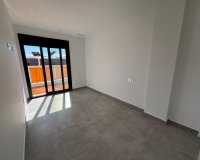 Resale - Apartment -
Torrevieja - Estacion De Autobuses