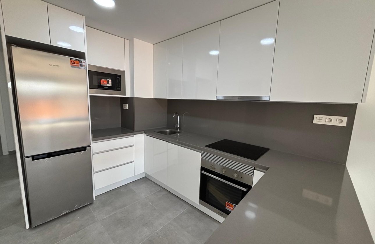 Resale - Apartment -
Torrevieja - Estacion De Autobuses