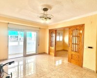 Resale - Apartment -
Torrevieja - Estacion De Autobuses