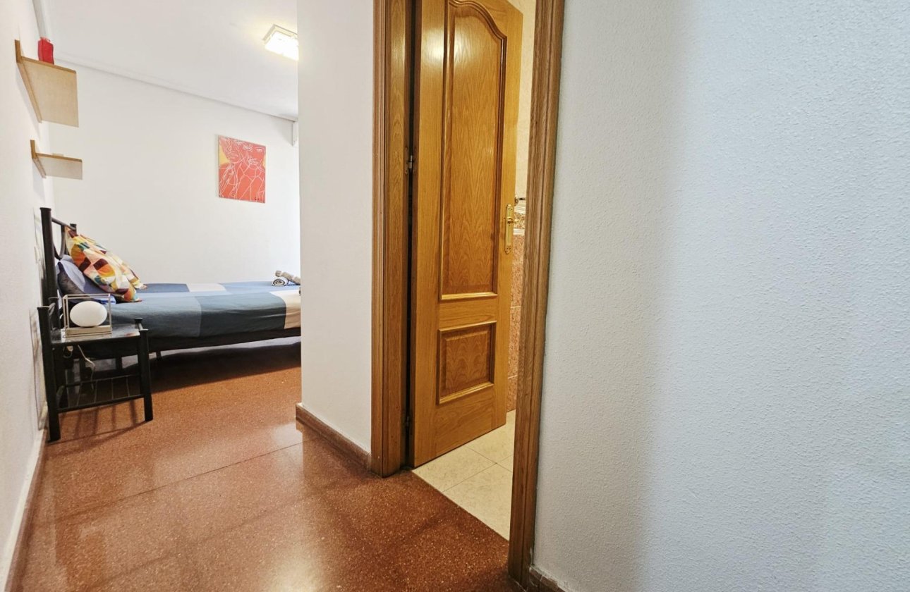 Resale - Apartment -
Torrevieja - Estacion De Autobuses