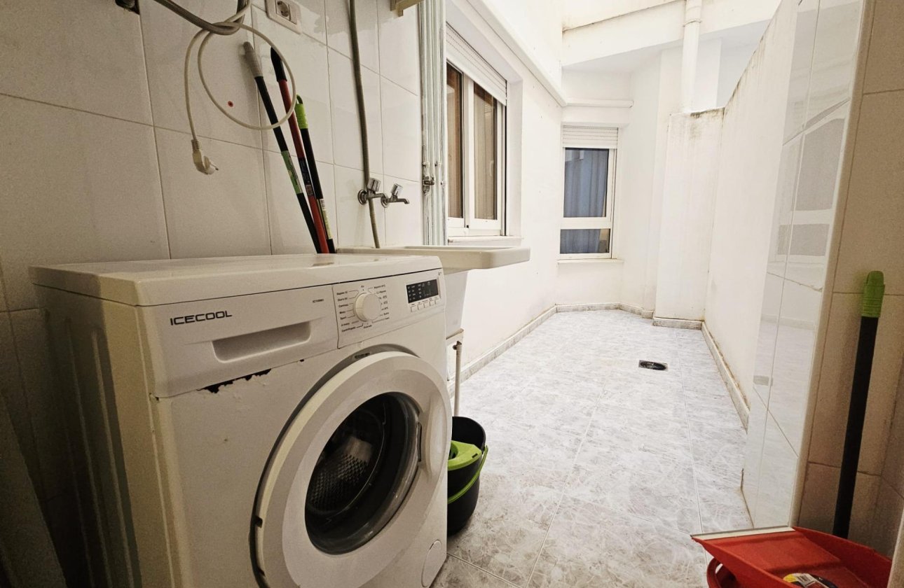 Resale - Apartment -
Torrevieja - Estacion De Autobuses