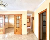 Resale - Apartment -
Torrevieja - Estacion De Autobuses
