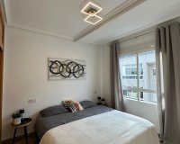 Resale - Apartment -
Torrevieja - Estacion De Autobuses