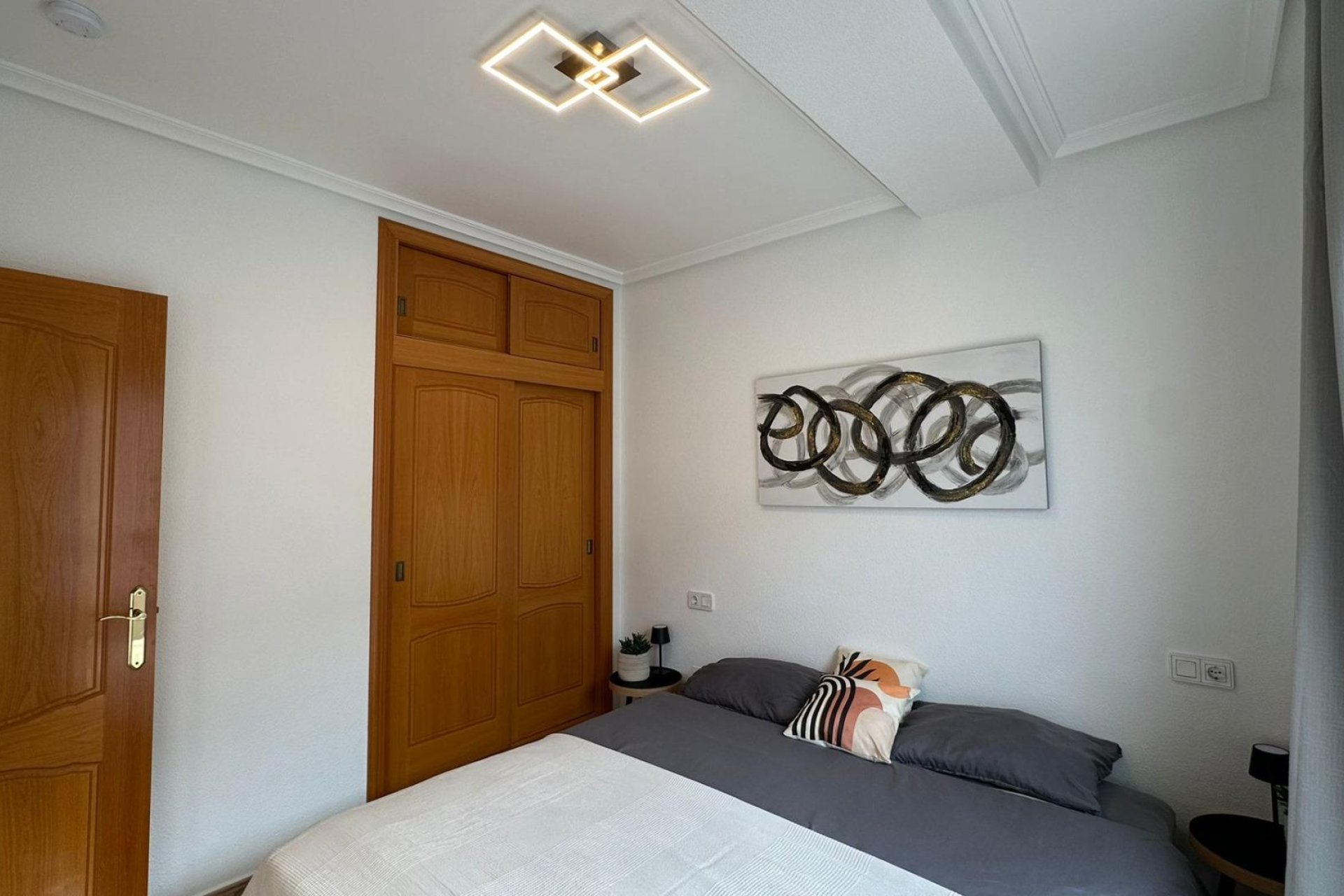 Resale - Apartment -
Torrevieja - Estacion De Autobuses