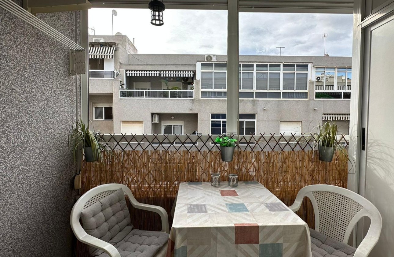 Resale - Apartment -
Torrevieja - Estacion De Autobuses