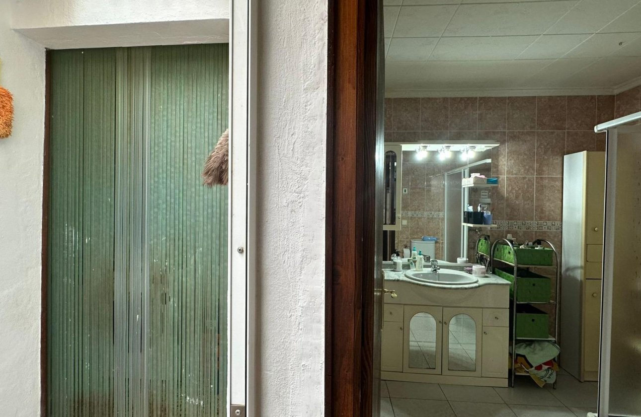 Resale - Apartment -
Torrevieja - Estacion De Autobuses