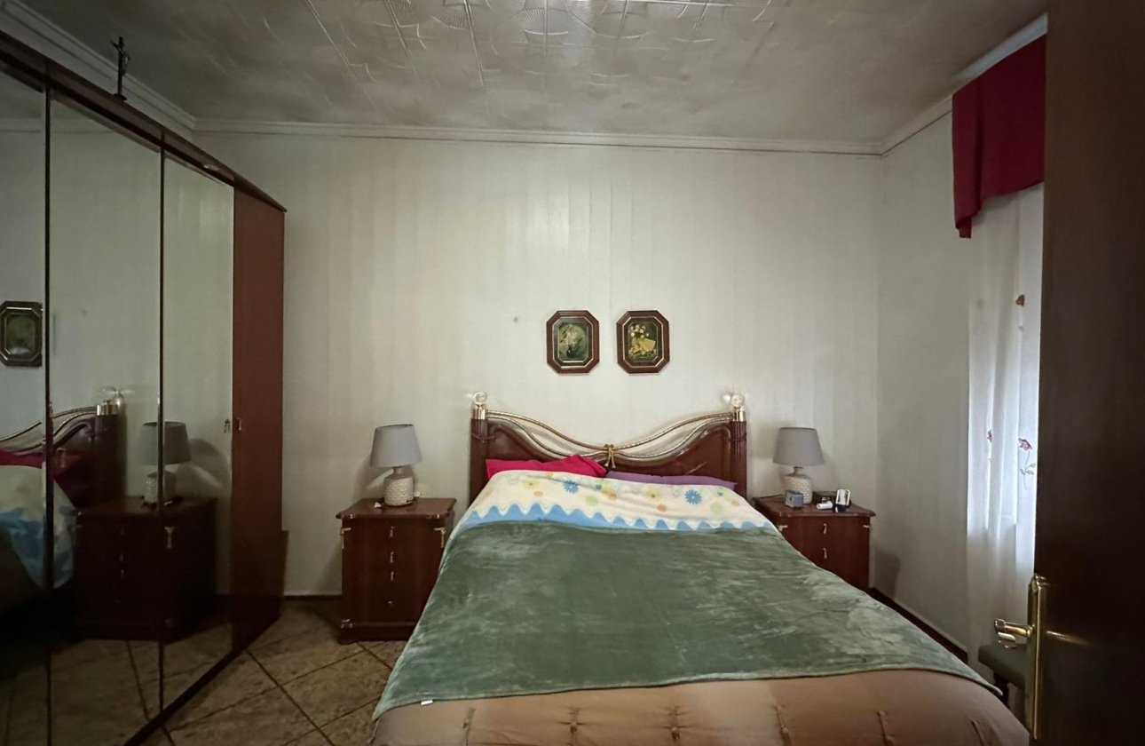 Resale - Apartment -
Torrevieja - Estacion De Autobuses