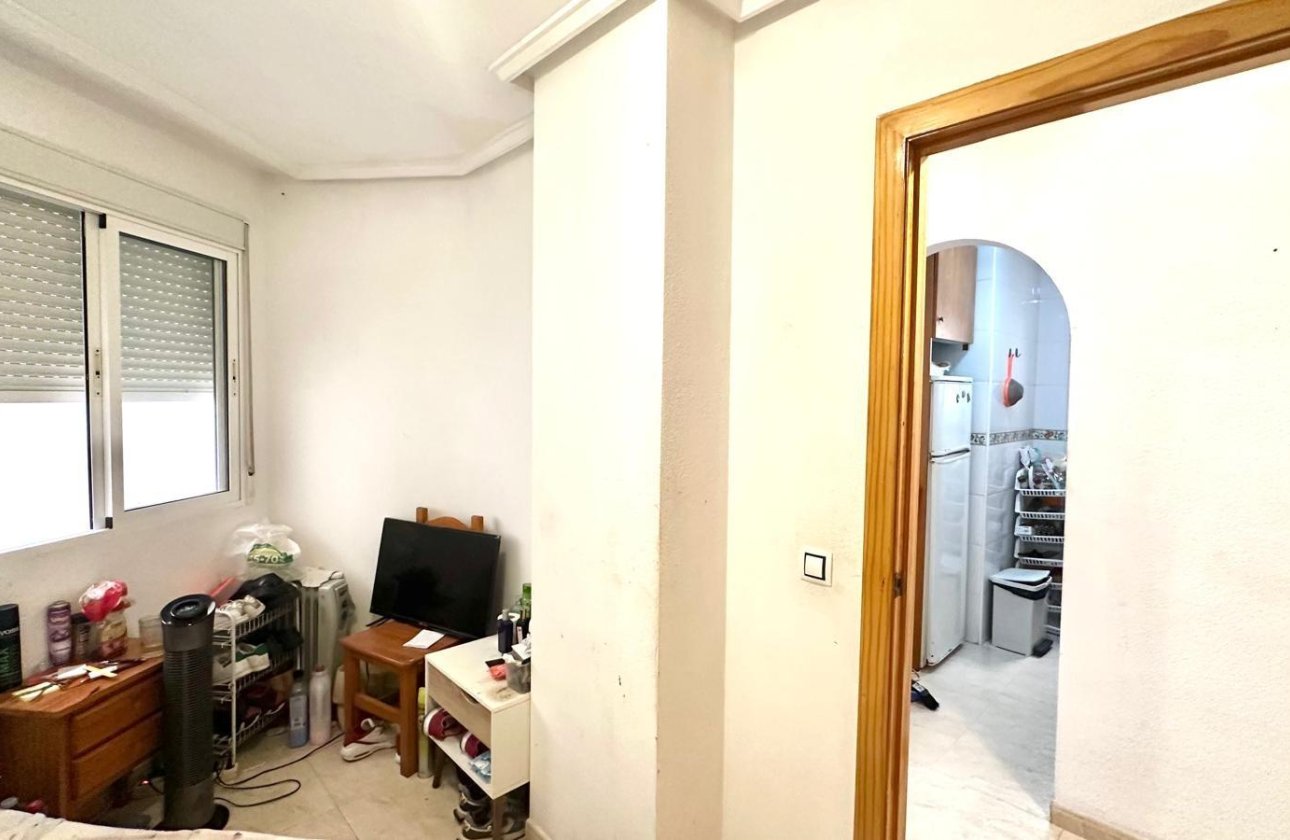 Resale - Apartment -
Torrevieja - Estacion De Autobuses