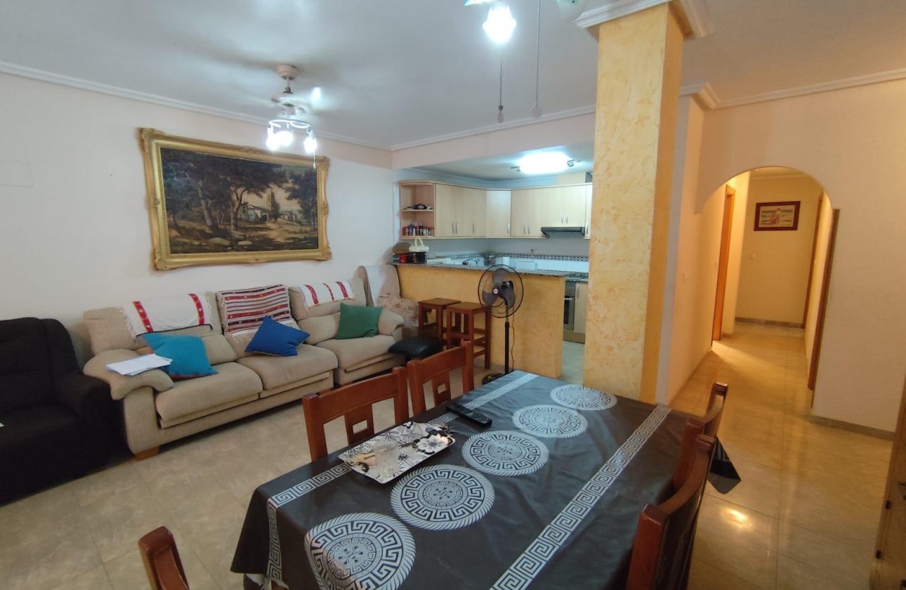 Resale - Apartment -
Torrevieja - Estacion De Autobuses