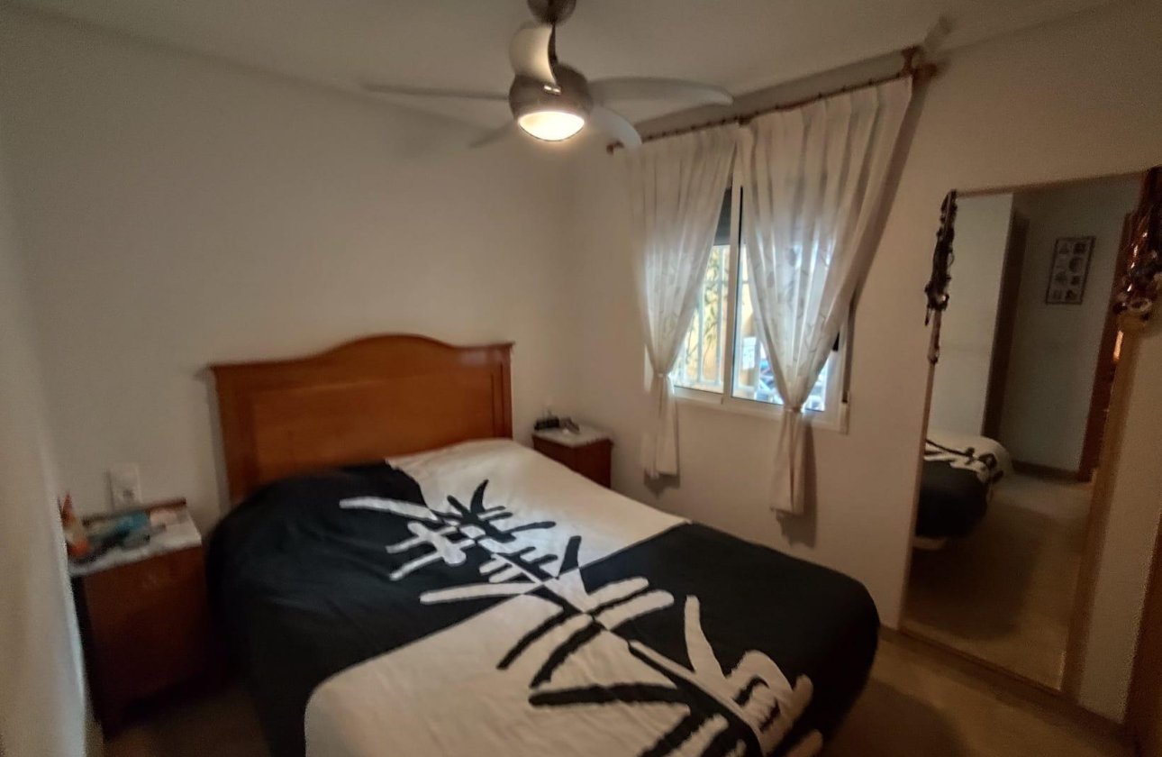 Resale - Apartment -
Torrevieja - Estacion De Autobuses