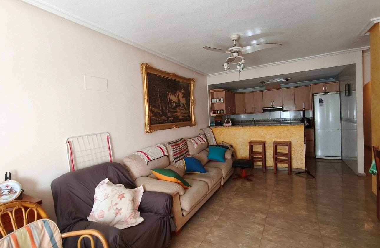 Resale - Apartment -
Torrevieja - Estacion De Autobuses