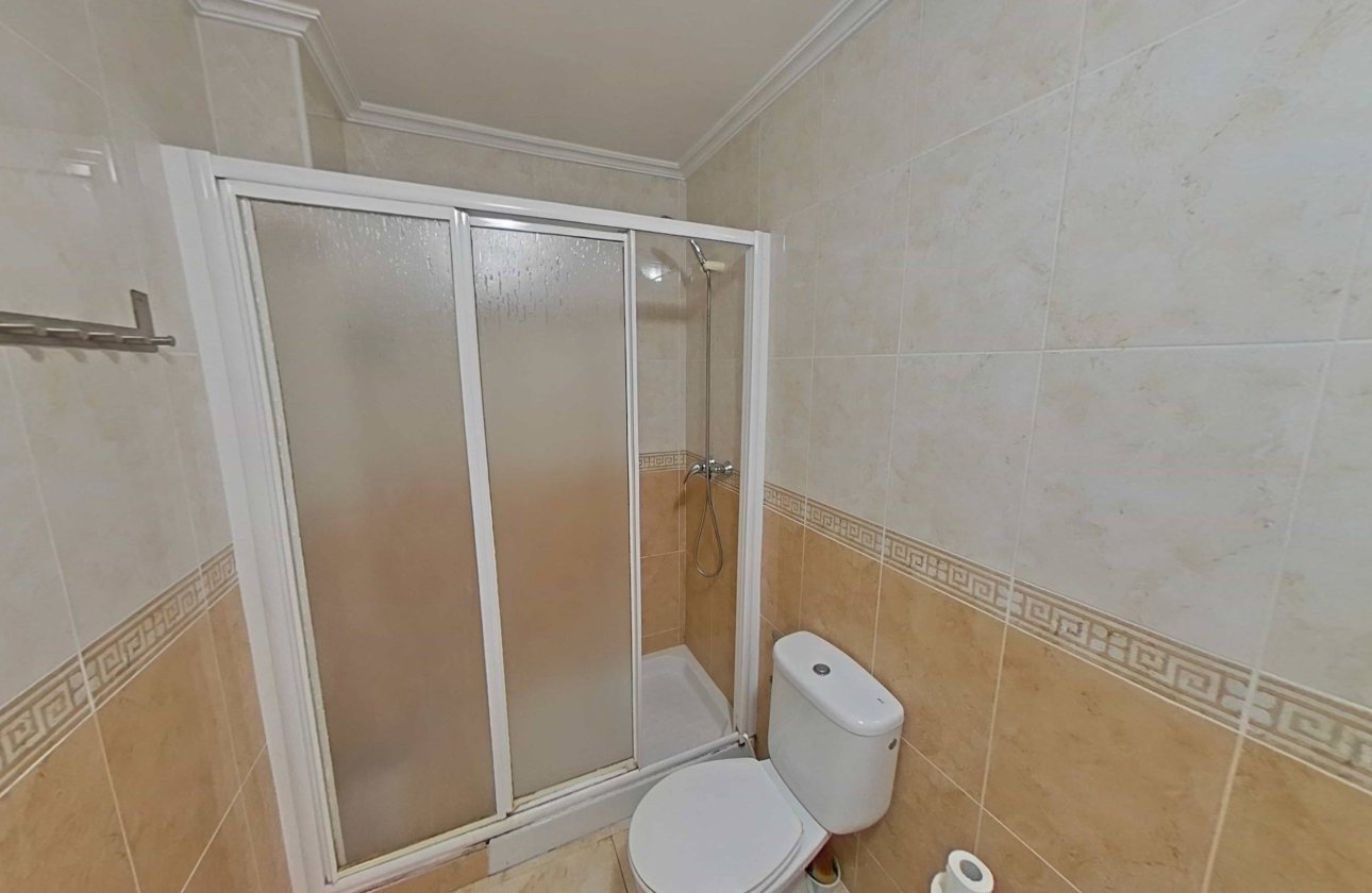 Resale - Apartment -
Torrevieja - Estacion De Autobuses