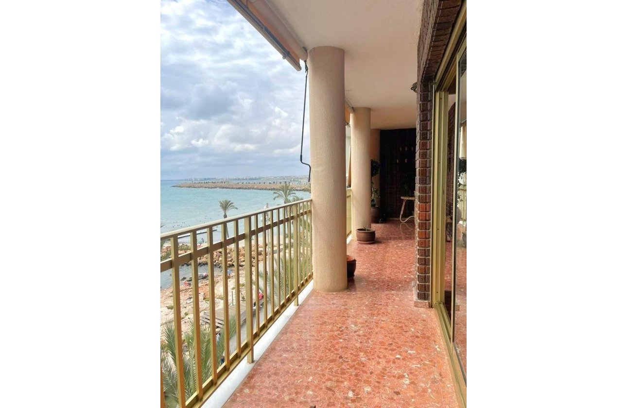 Resale - Apartment -
Torrevieja - Estacion De Autobuses