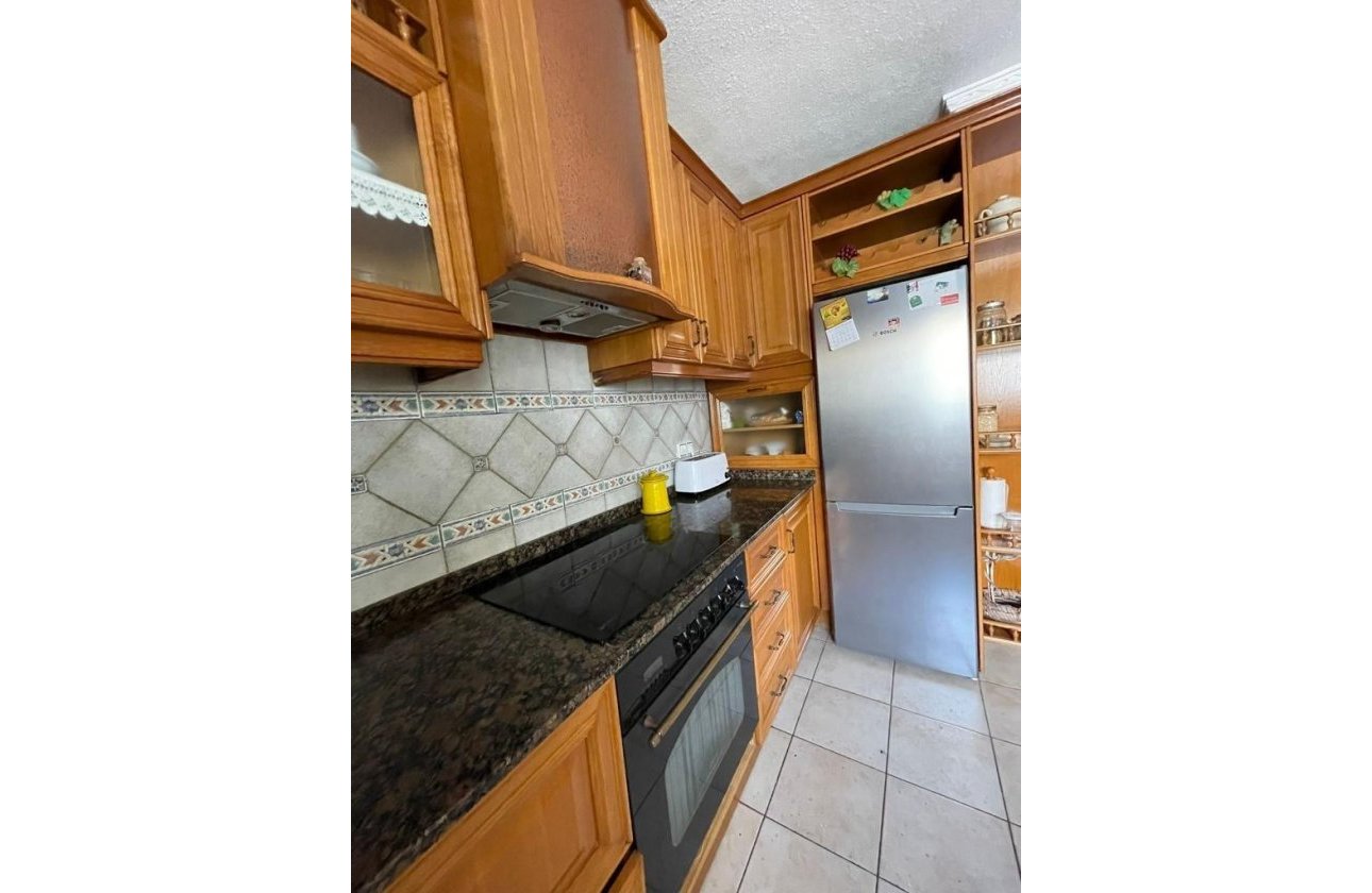 Resale - Apartment -
Torrevieja - Estacion De Autobuses