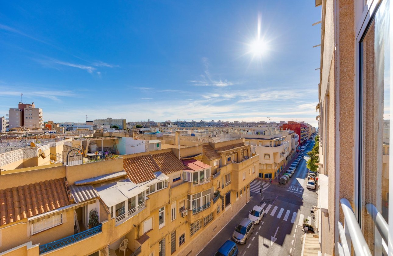 Resale - Apartment -
Torrevieja - Estacion De Autobuses