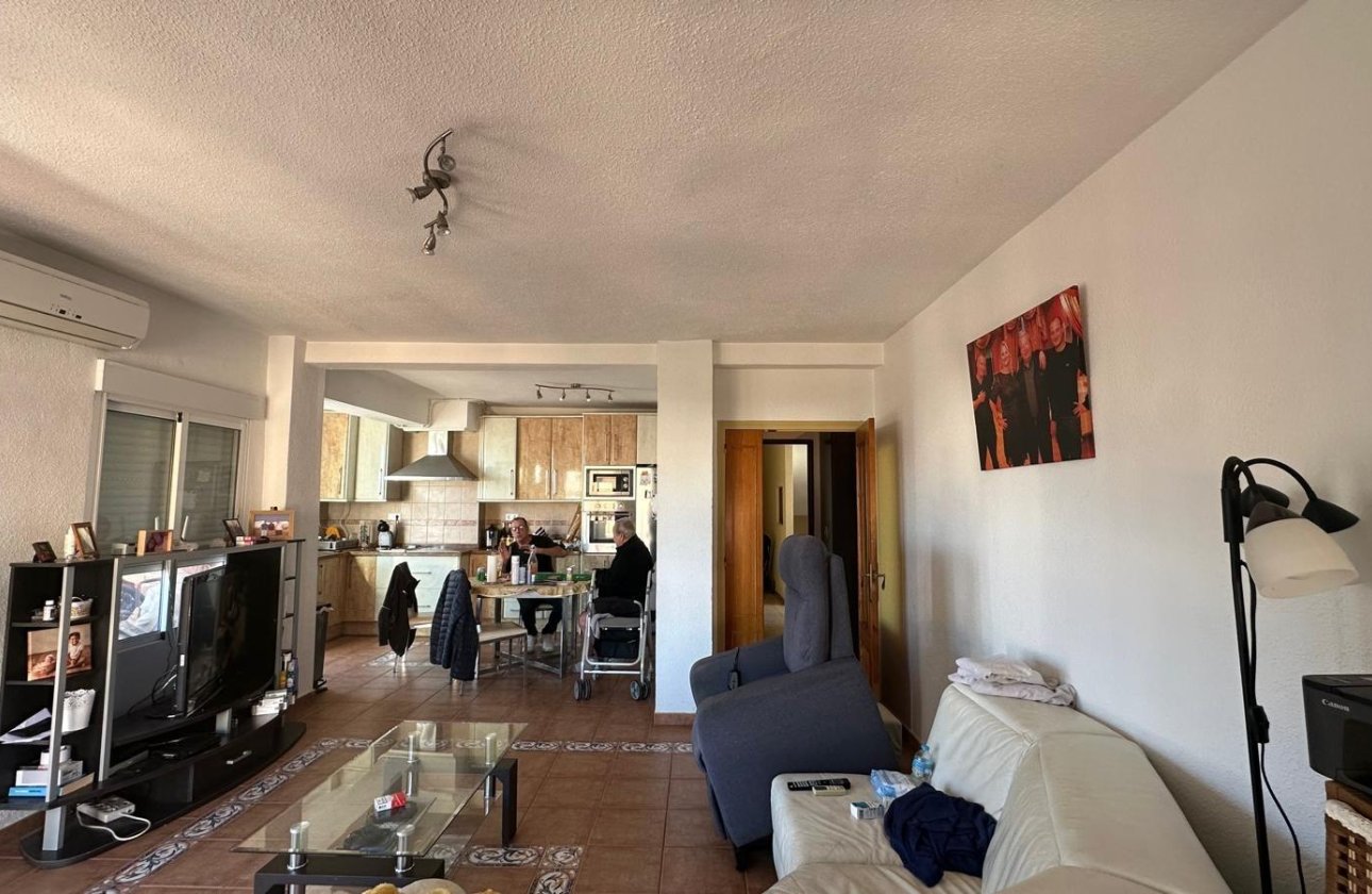 Resale - Apartment -
Torrevieja - Estacion De Autobuses