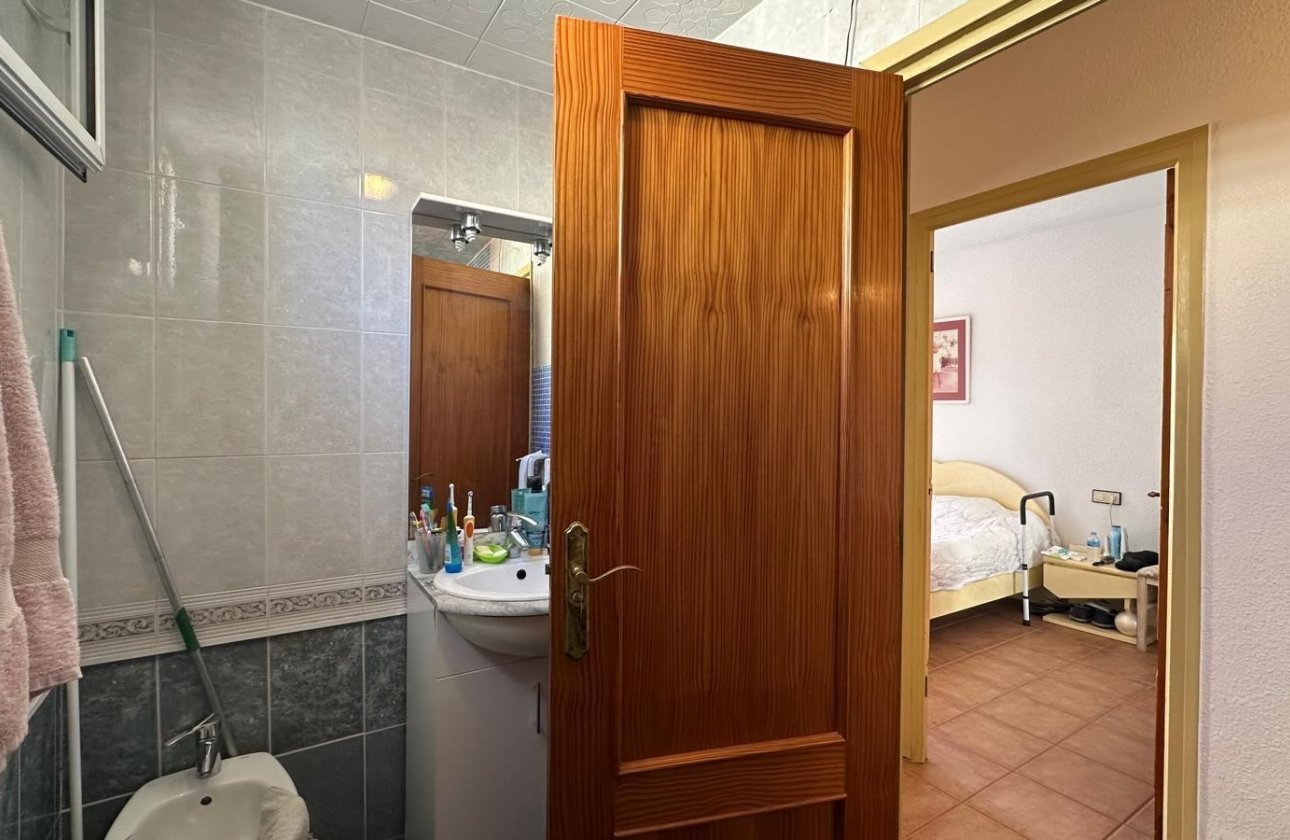 Resale - Apartment -
Torrevieja - Estacion De Autobuses