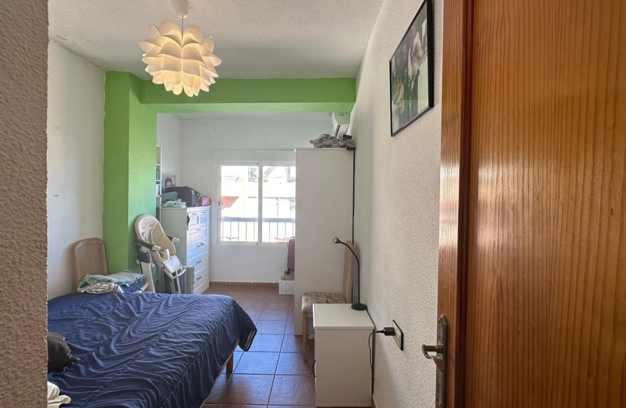 Resale - Apartment -
Torrevieja - Estacion De Autobuses