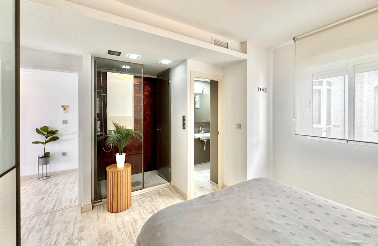 Resale - Apartment -
Torrevieja - Estacion De Autobuses