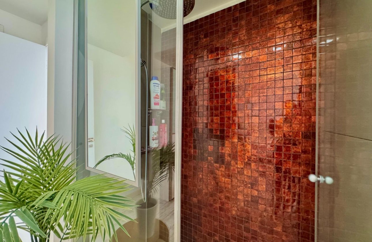 Resale - Apartment -
Torrevieja - Estacion De Autobuses