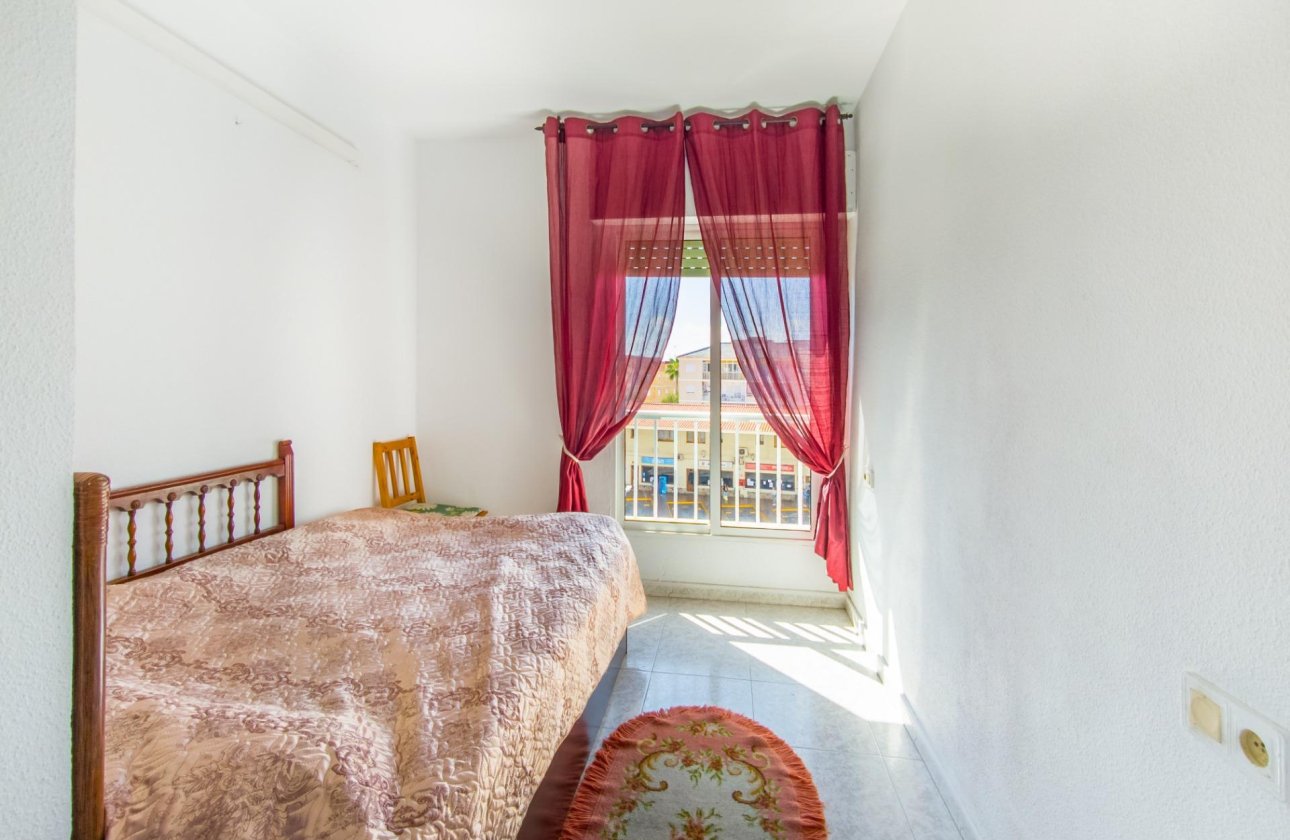 Resale - Apartment -
Torrevieja - Estacion De Autobuses