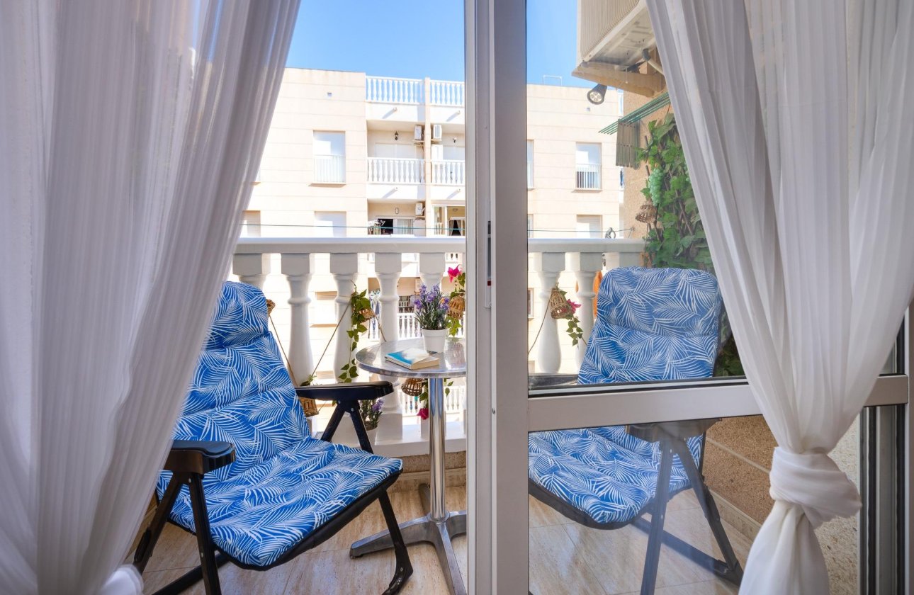 Resale - Apartment -
Torrevieja - Estacion De Autobuses