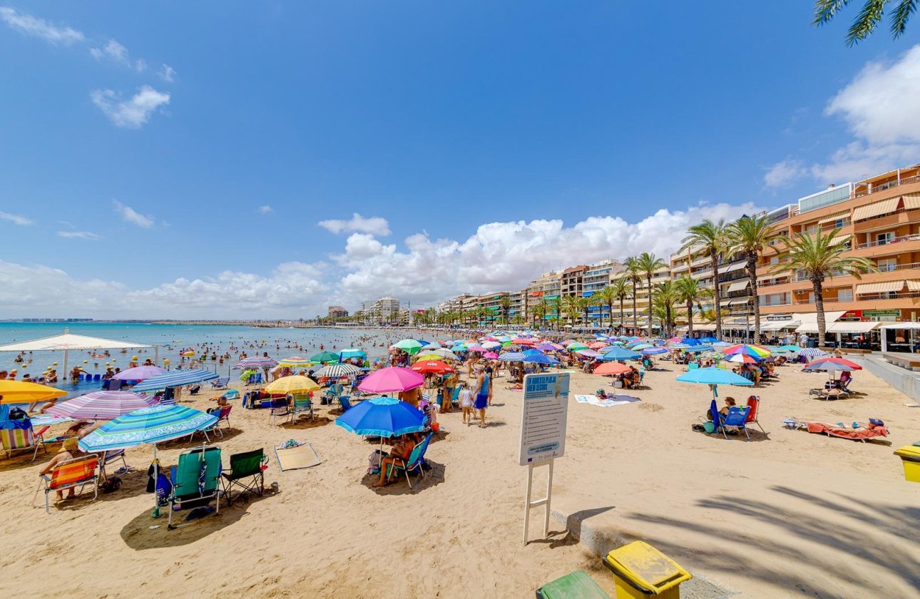 Resale - Apartment -
Torrevieja - Estacion De Autobuses
