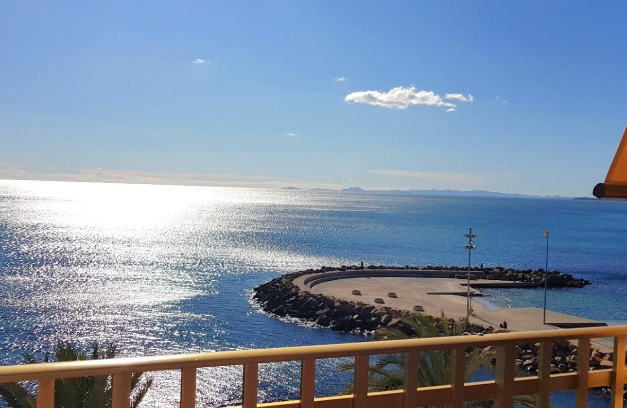 Resale - Apartment -
Torrevieja - Estacion De Autobuses