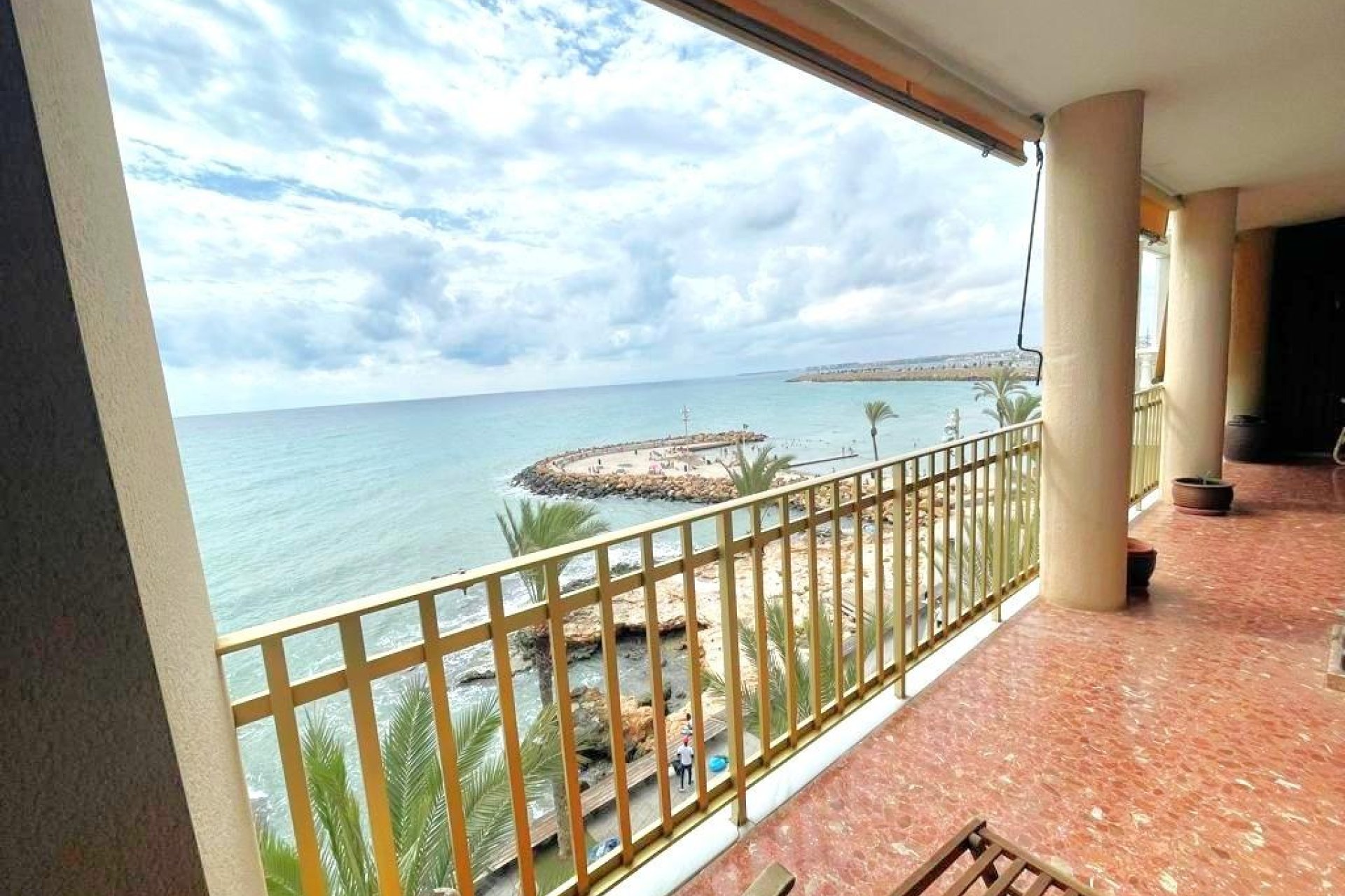 Resale - Apartment -
Torrevieja - Estacion De Autobuses