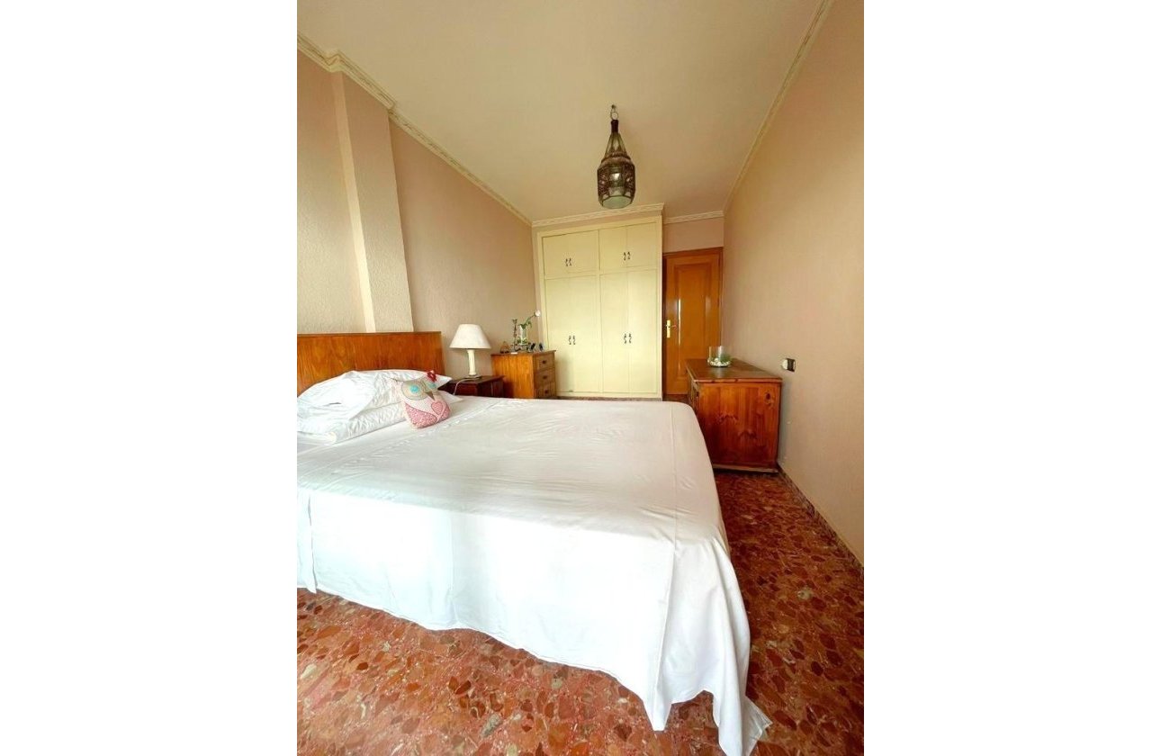 Resale - Apartment -
Torrevieja - Estacion De Autobuses