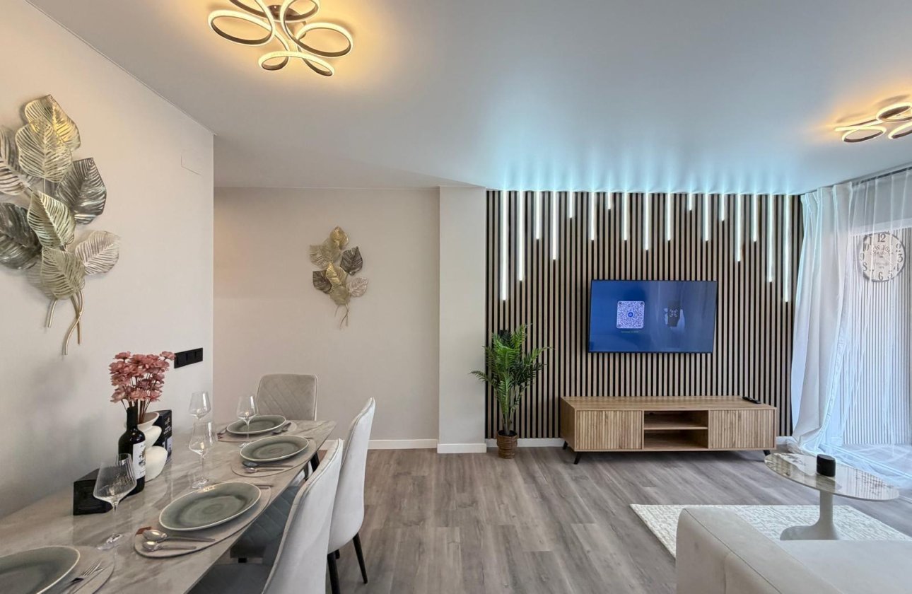 Resale - Apartment -
Torrevieja - Estacion De Autobuses