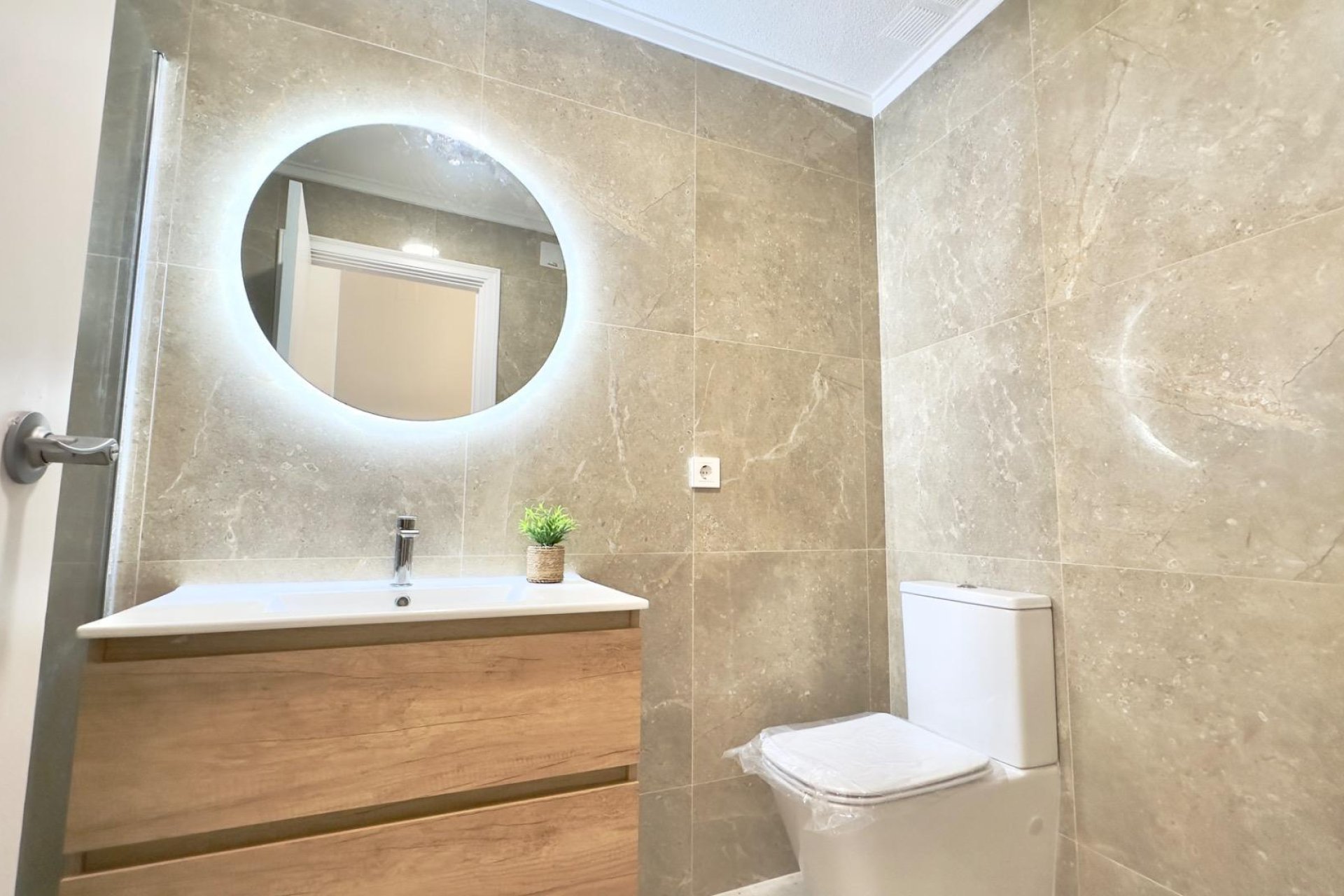 Resale - Apartment -
Torrevieja - Estacion De Autobuses