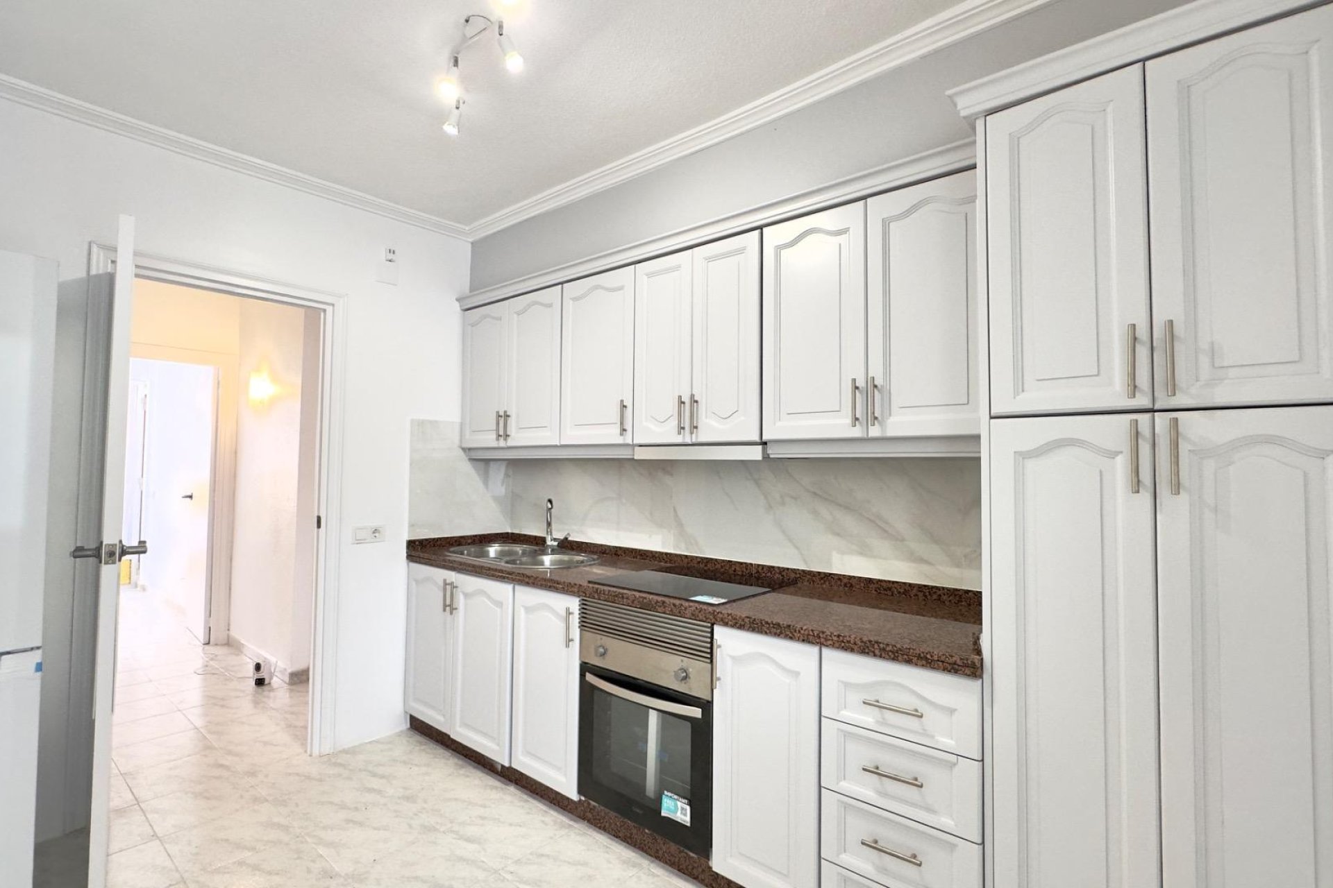 Resale - Apartment -
Torrevieja - Estacion De Autobuses