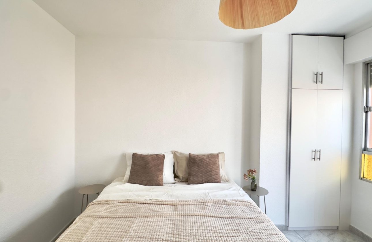 Resale - Apartment -
Torrevieja - Estacion De Autobuses