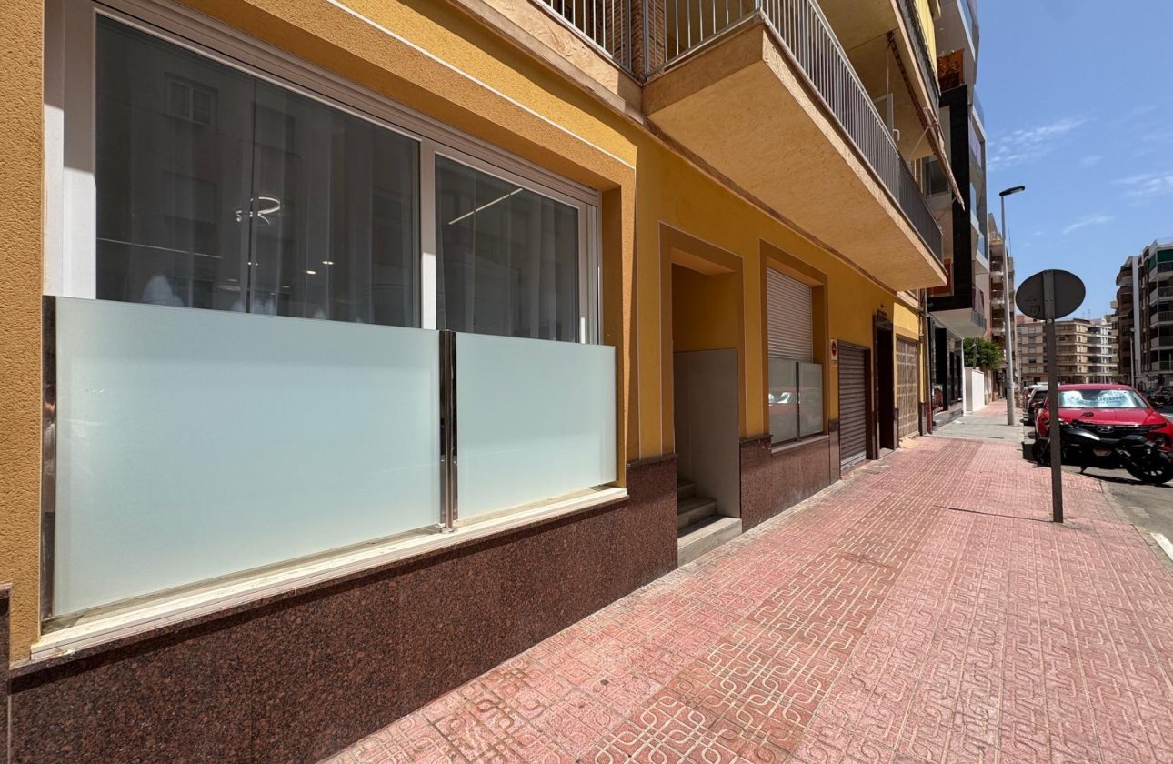 Resale - Apartment -
Torrevieja - Estacion De Autobuses