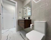 Resale - Apartment -
Torrevieja - Estacion De Autobuses