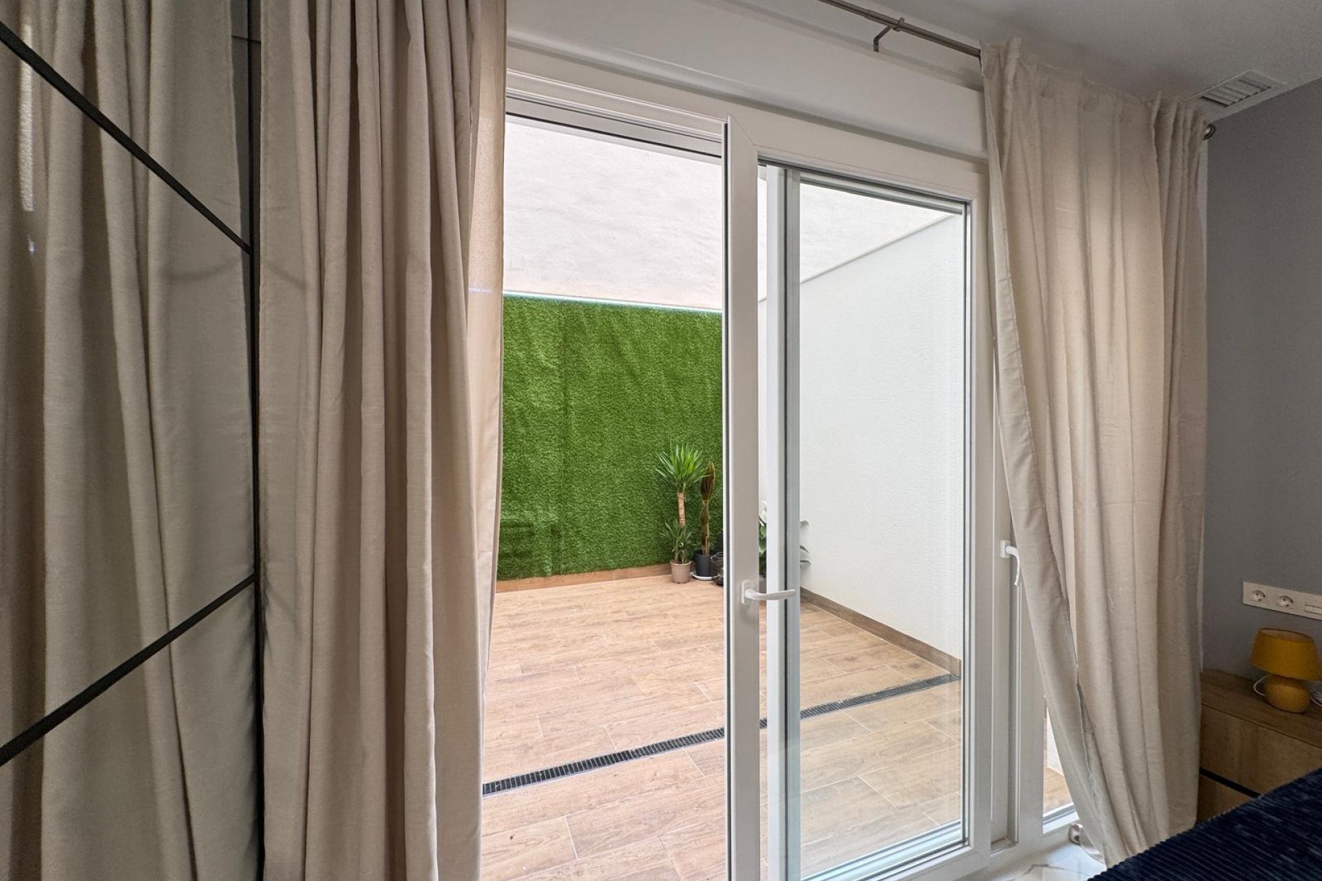 Resale - Apartment -
Torrevieja - Estacion De Autobuses