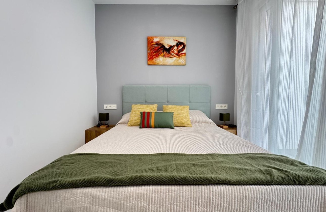 Resale - Apartment -
Torrevieja - Estacion De Autobuses